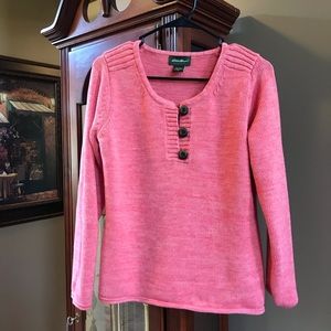 Eddie Bauer women’s medium M sweater